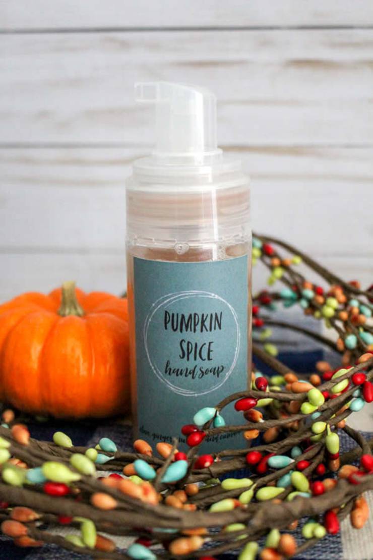 BEST Homemade Liquid Hand Soap! SIMPLE Pumpkin Spice Soap Tutorial - Easy & Cheap Recipe {How To Make DIY Idea - FREE Printable}