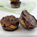 2 Ingredient Weight Watchers Desserts – The BEST Weight Watchers Recipe – Chocolate Peanut Butter Cups {Easy – No Bake}