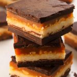 BEST Keto Candy! Low Carb Keto Snickers Candy Bars Idea – Quick & Easy Ketogenic Diet Recipe – Completely Keto Friendly – Gluten Free – Sugar Free