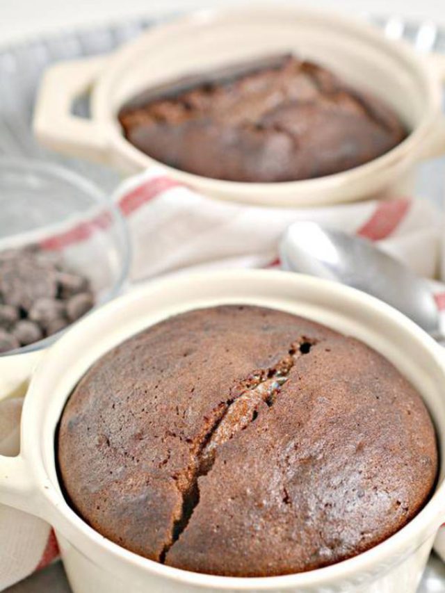 Keto Low Carb Mini Chocolate Cake Recipe Story