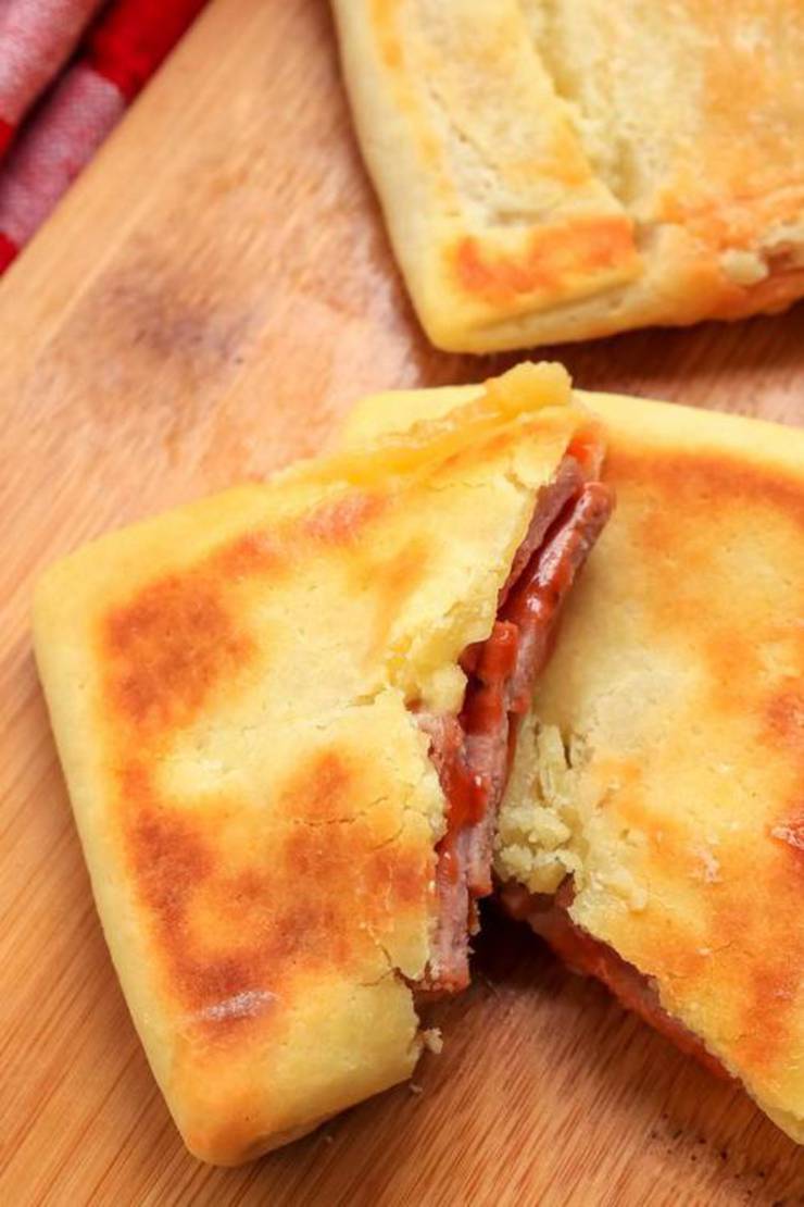 Keto Pizza Pockets