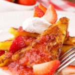 BEST Keto French Toast – Low Carb Keto Strawberry French Toast Recipe – 90 Second Microwave Bread For Easy Ketogenic Diet French Toast