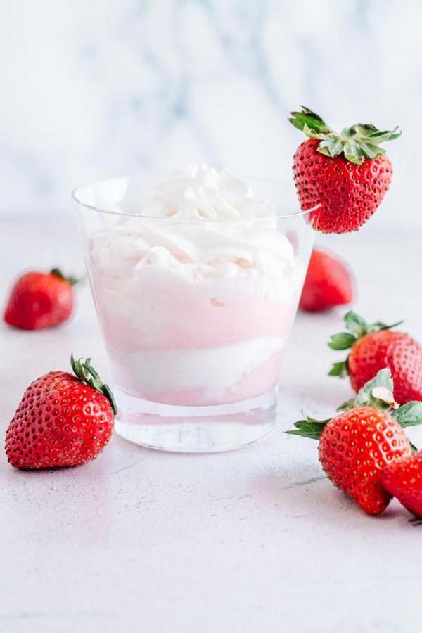Strawberry Cream Mudslide