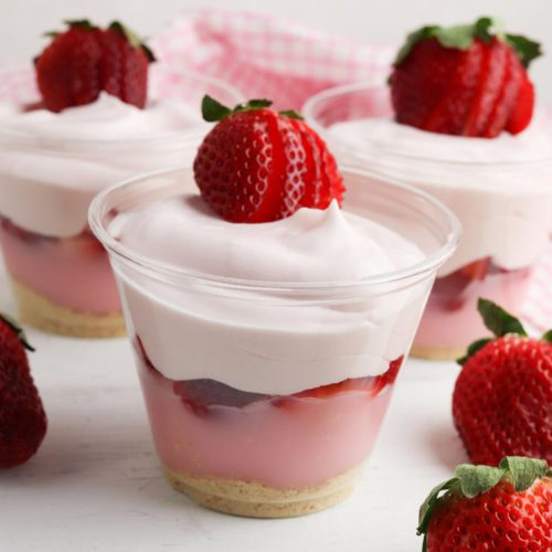 Easy Strawberry Pudding Parfait Cups - Simple Desserts Recipe – Snacks – Kids Party Food