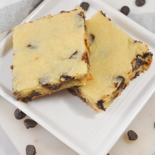 Keto Low Carb Crockpot Chocolate Chip Cake – Slow Cooker Desserts - Snacks - Party Food