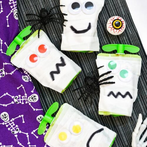 Mummy Applesauce – BEST Halloween Recipe – {Easy} Party Idea - Trick Or Treat